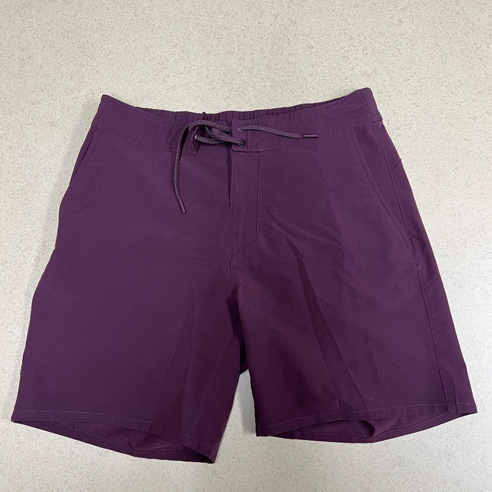 Ten Thousand Foundation Shorts Medium 7 inch